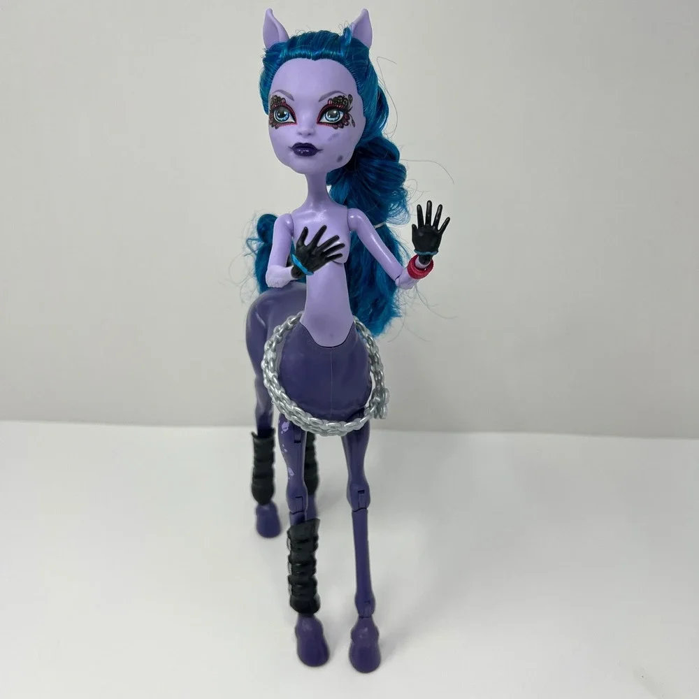 Mattel embrace unique